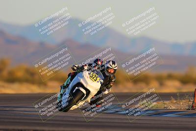 media/Jan-21-2023-CVMA (Sat) [[b9eef8ba1f]]/Race 13 500 Supersport-350 Supersport/